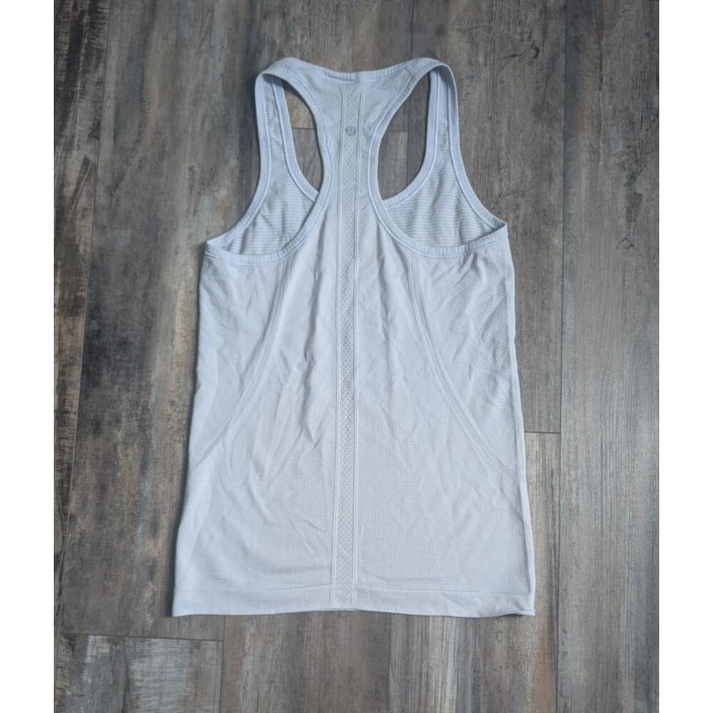 Lululemon Racerback Tank Tops Women’s 6-8 tops Lot of 5 Reseller Bundle Medium - Picture 8 of 11